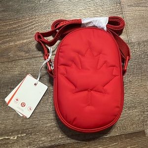 NWT Lululemon Team Canada 22 Future Legacy Crossbody